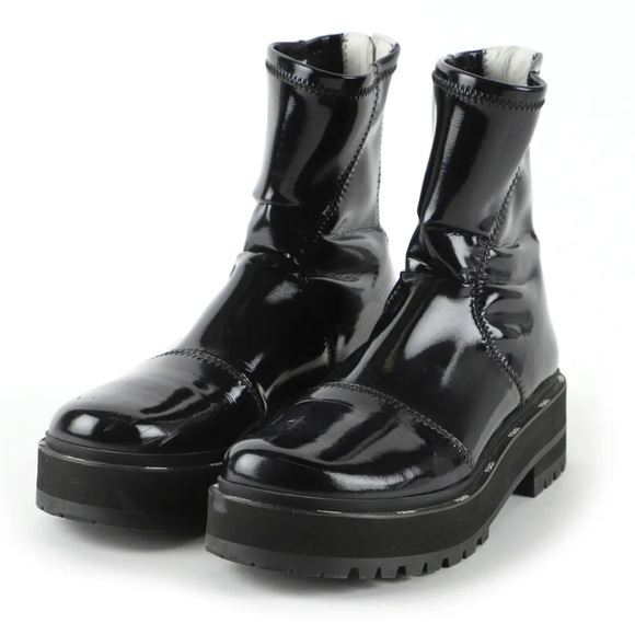 Fendi Shoes - Fendi neoprene and faux leather boots